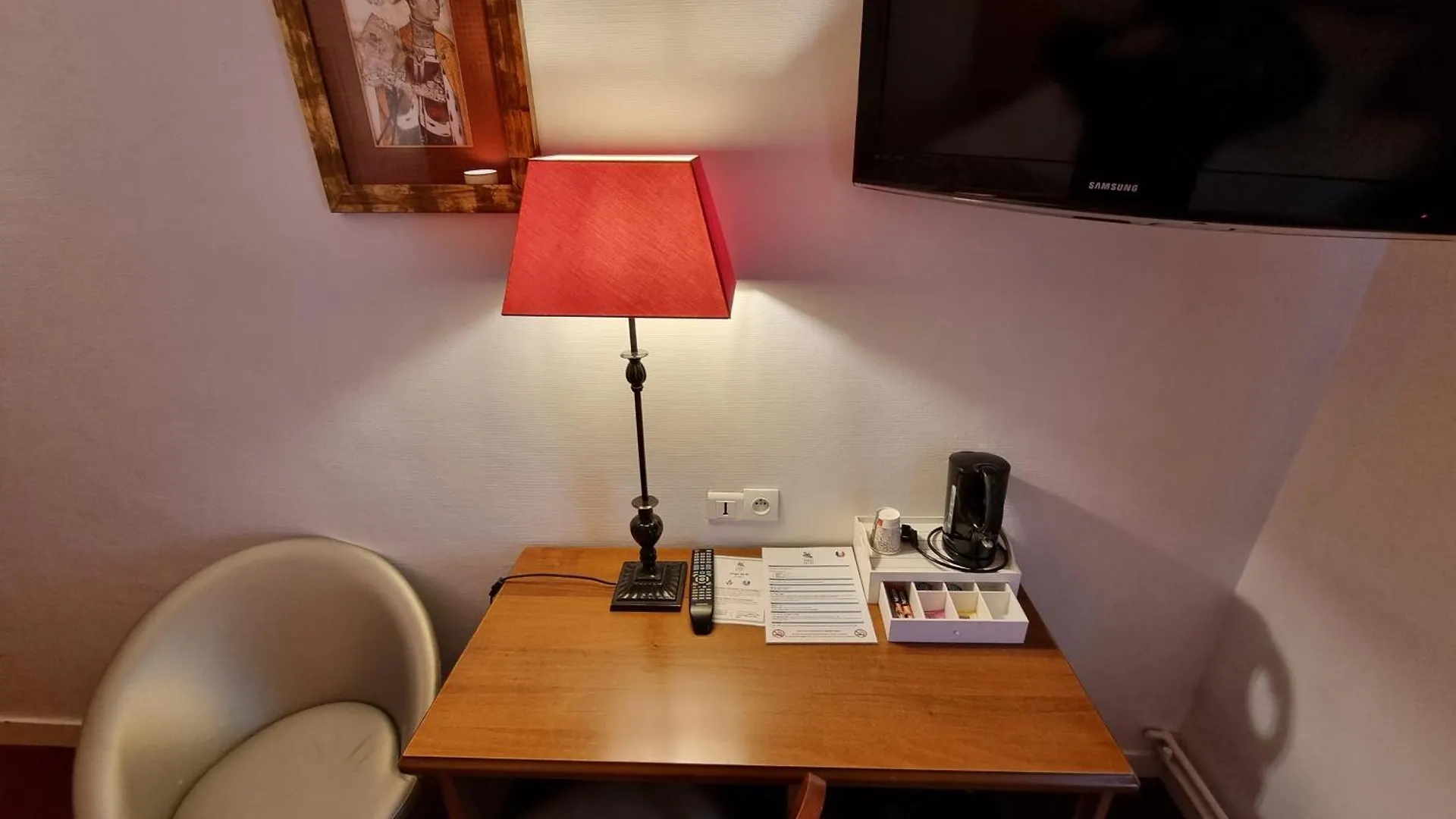 France Eiffel Hotel 3*